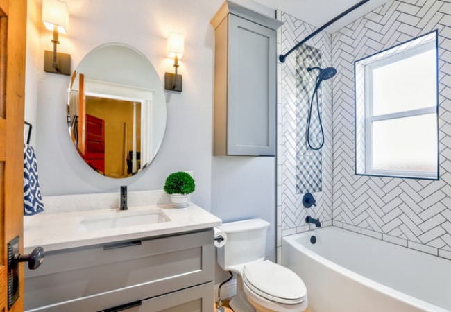 Why ArmoGlaze is the Top Choice for Hotel & Property Bathtub Refinishing in Chicago